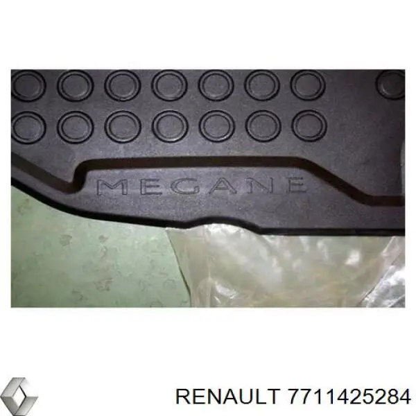 Tapetes dianteiros + traseiros, kit Renault (RVI) 7711425284 preço, a partir de 106,50 USD