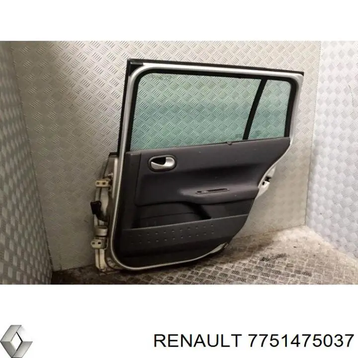 7751475037 Renault (RVI) Porta traseira direita