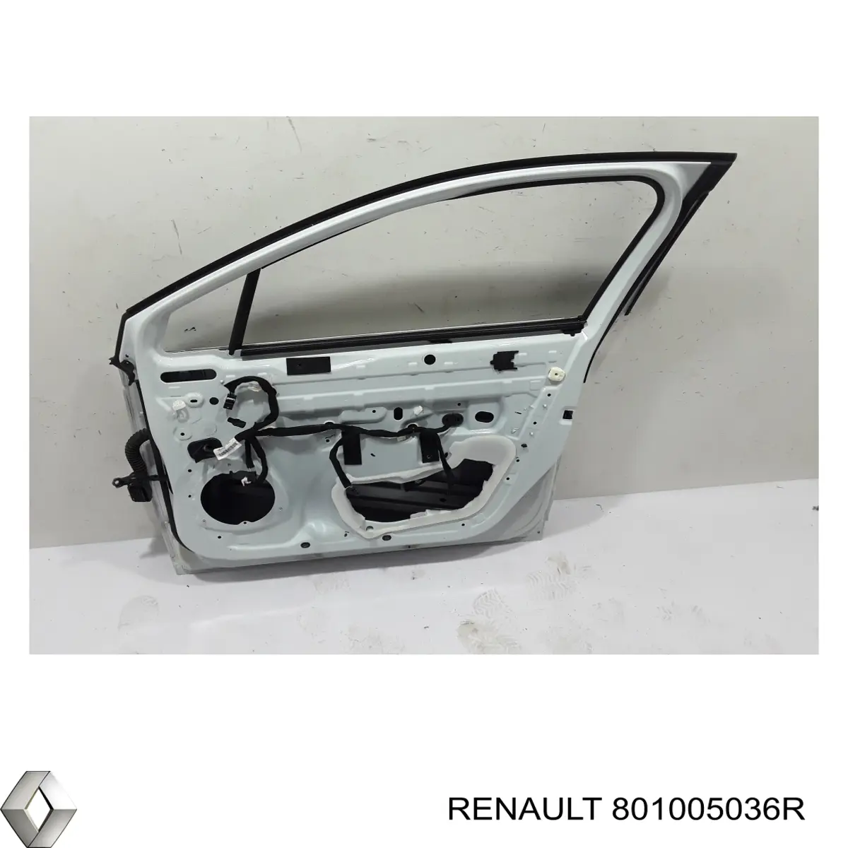 Porta dianteira direita 801005036R Renault (RVI)