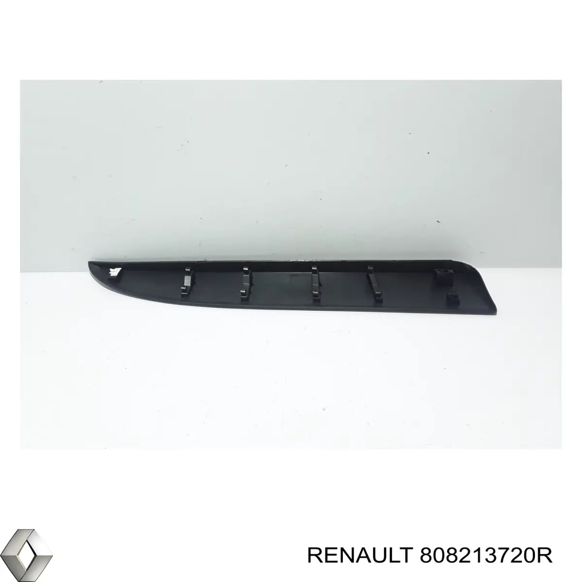 Moldura da porta dianteira esquerda Renault (RVI) 808213720R preço, a partir de 46,47 USD