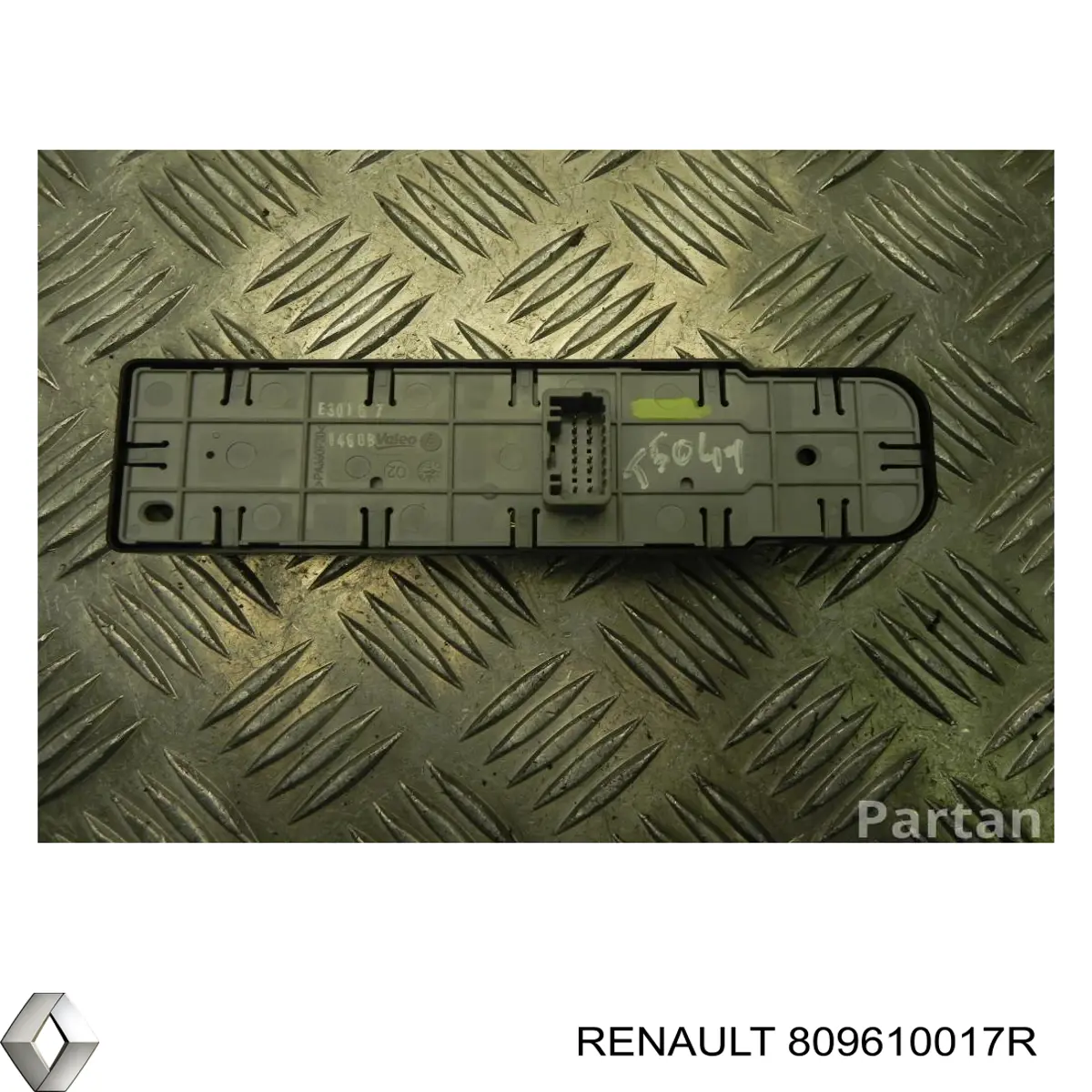 Unidade de botões dianteira esquerda de controlo de elevador de vidro Renault (RVI) 809610017R preço, a partir de 76,62 USD