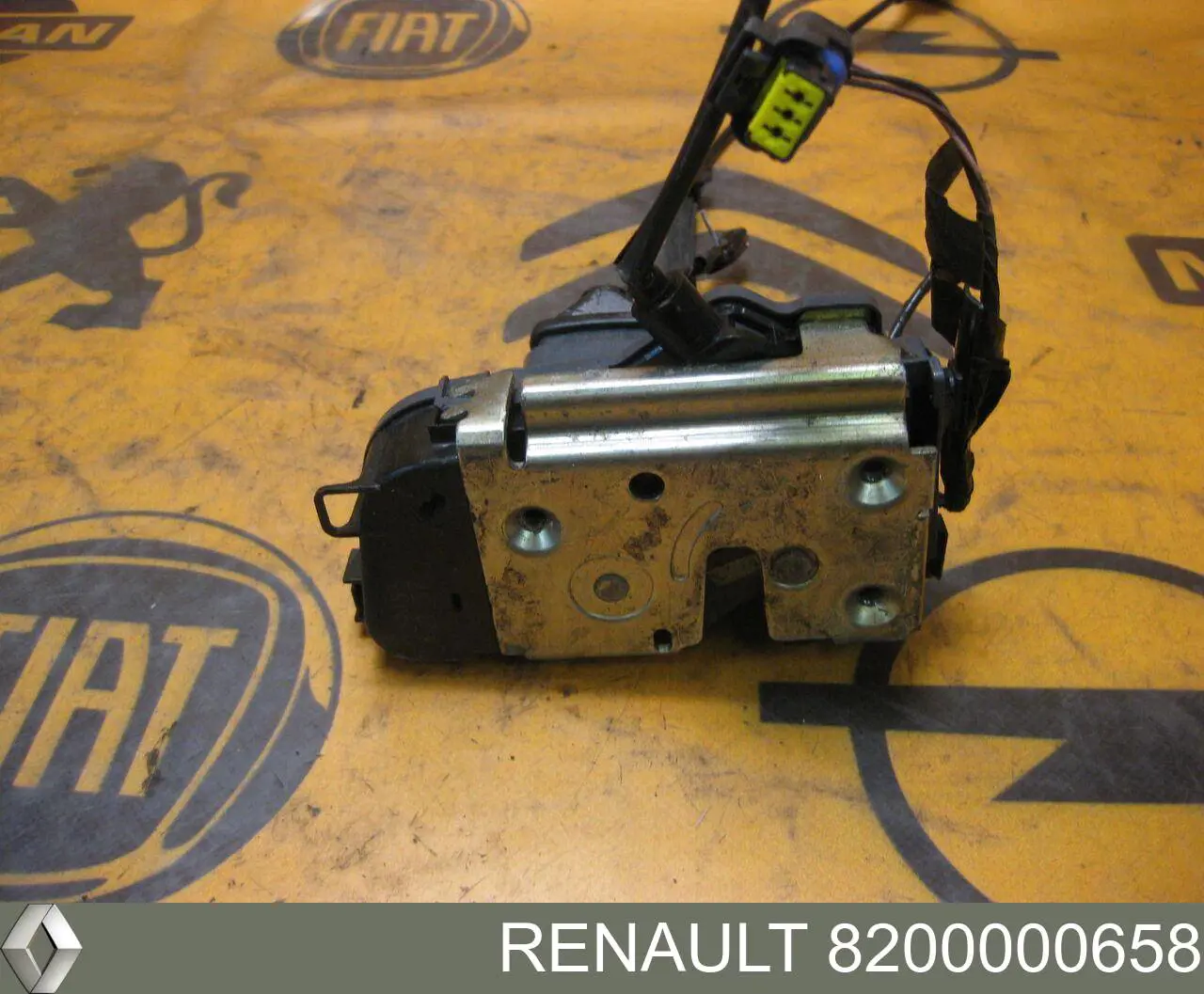 Fecho da porta traseira direita Renault (RVI) 8200000658 preço, a partir de 49,37 USD