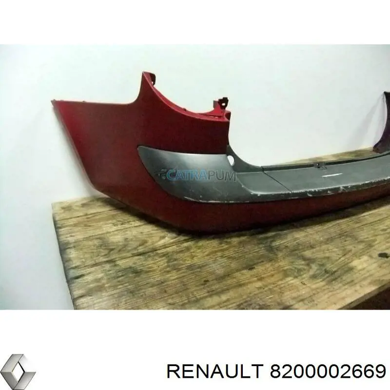 Compre 8200002669 Renault (RVI) Pára-choque traseiro