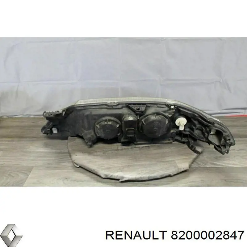 8200002847 Renault (RVI) Luz direita