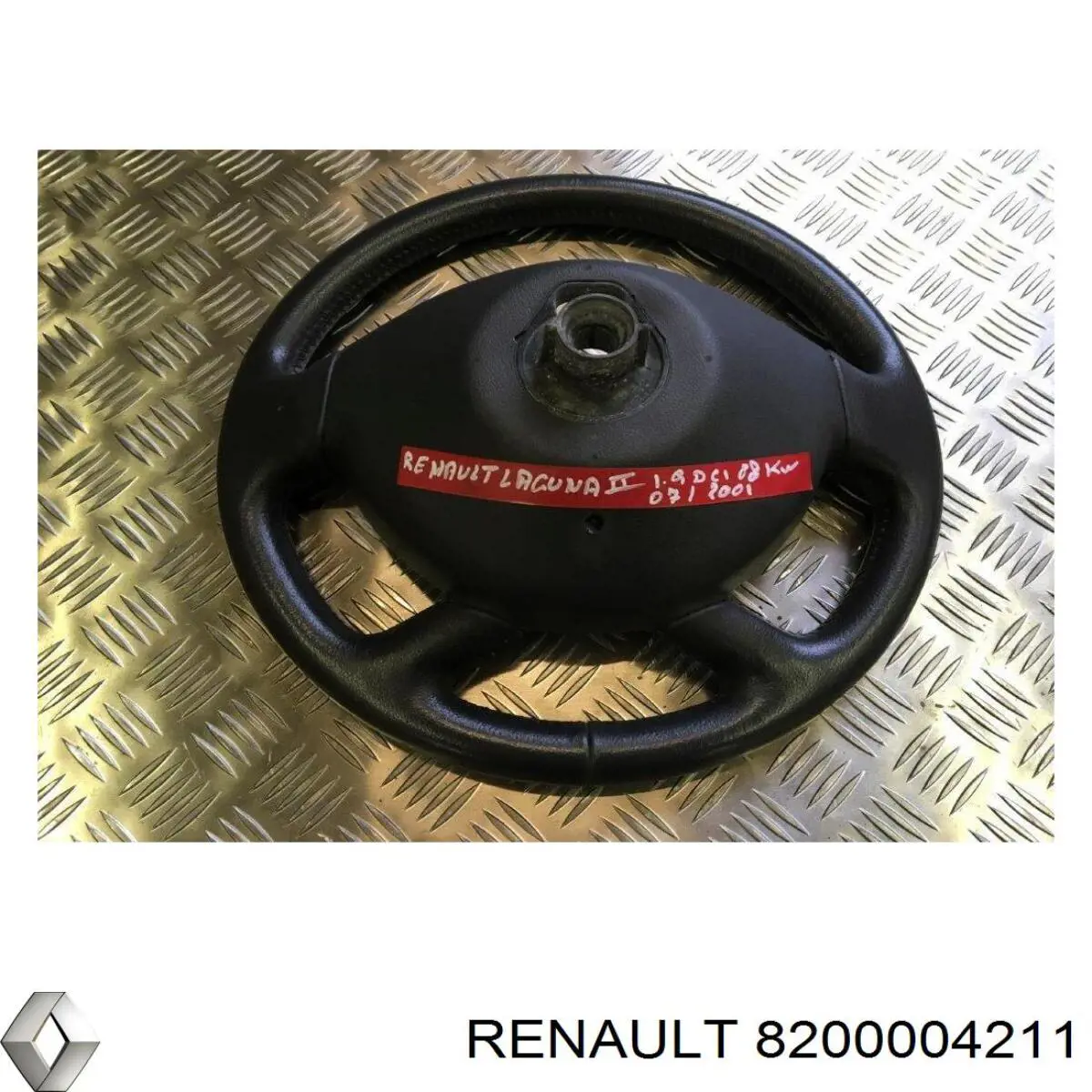Compre 8200004211 Renault (RVI) Volante