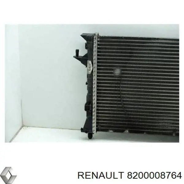 Compre 8200008764 Renault (RVI) Radiador de esfriamento de motor