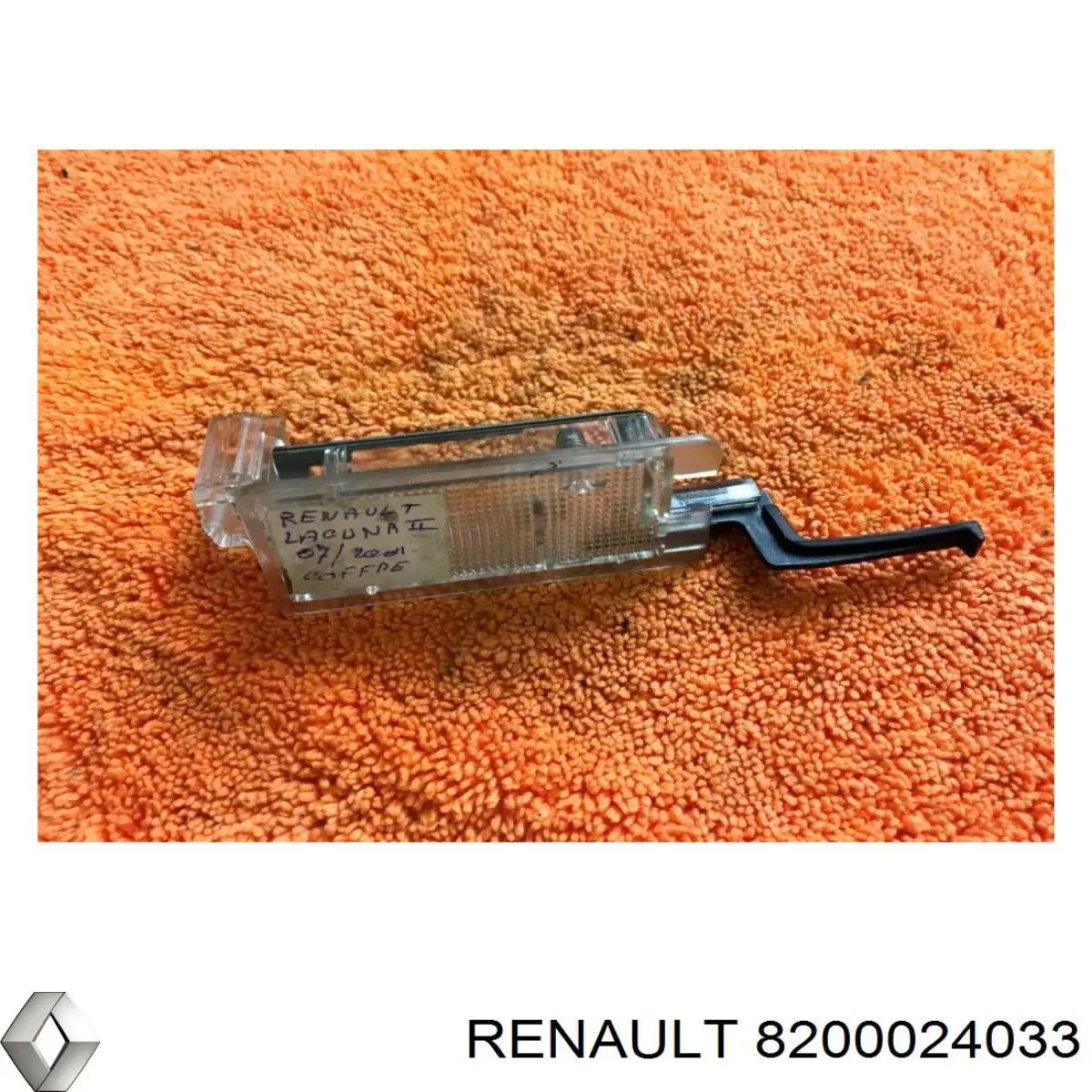 Compre 8200024033 Renault (RVI) Quebra-luz da luz de fundo de porta-luvas