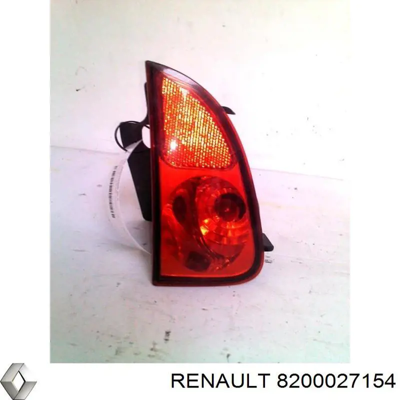 8200027154 Renault (RVI) Lanterna do pára-choque traseiro direito