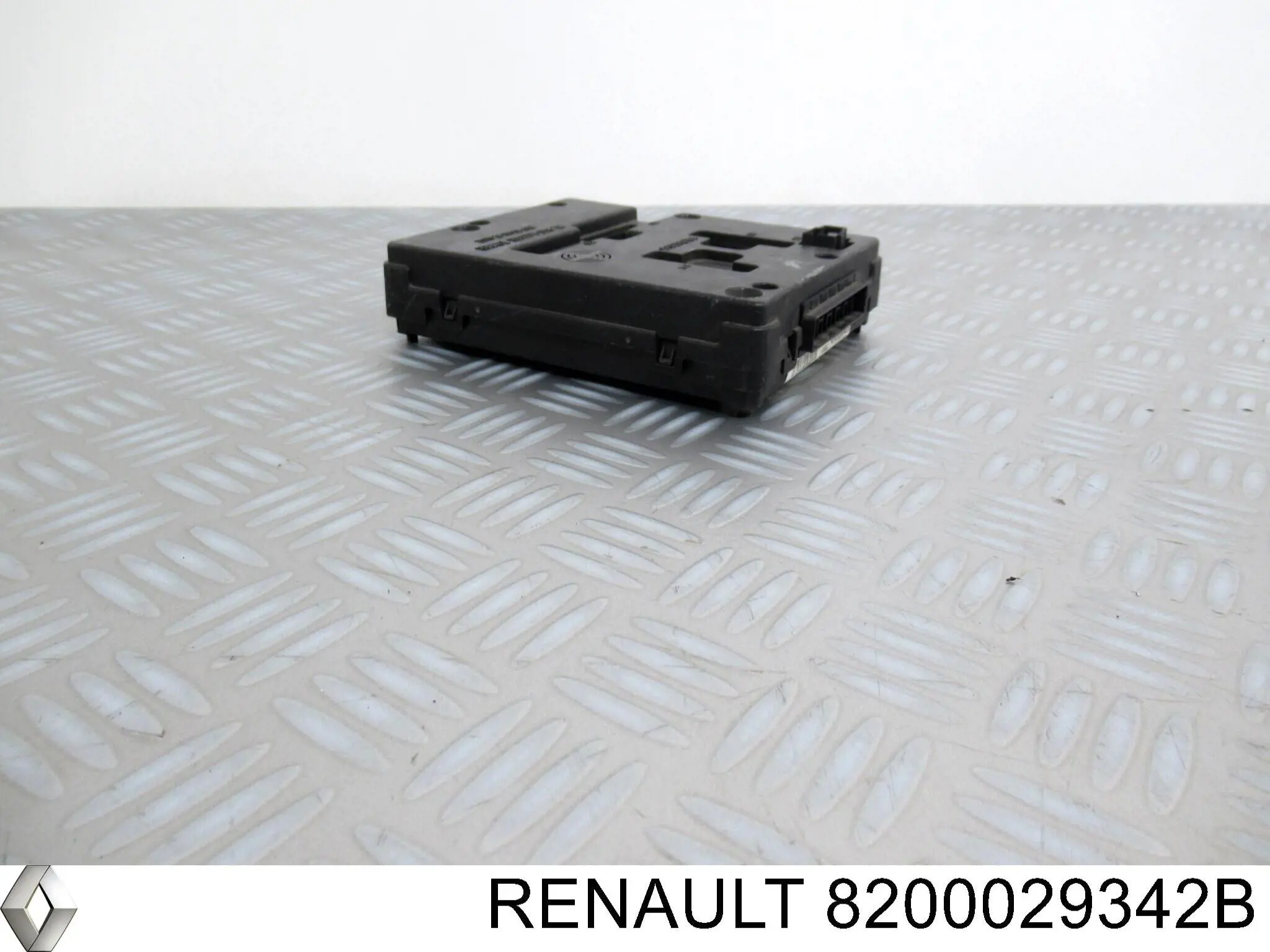 Compre 8200029342B Renault (RVI) Unidade de dispositivos de segurança