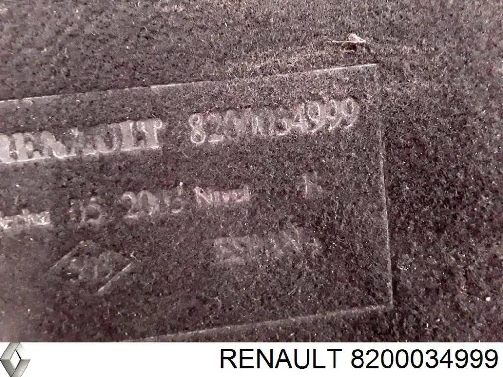 Compre 8200034999 Renault (RVI) Prateleira de salão traseira