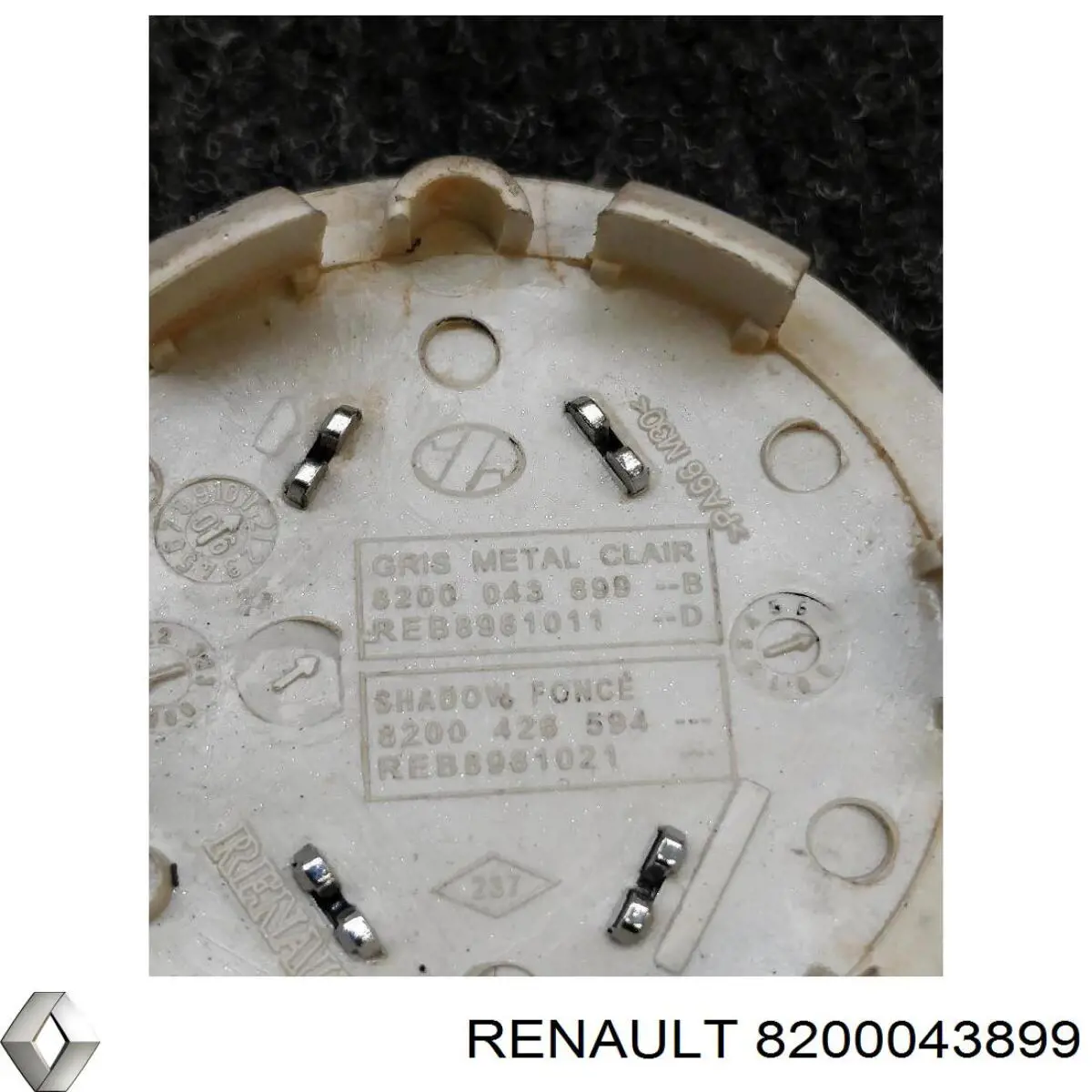 Compre 8200043899 Renault (RVI) Coberta de disco de roda