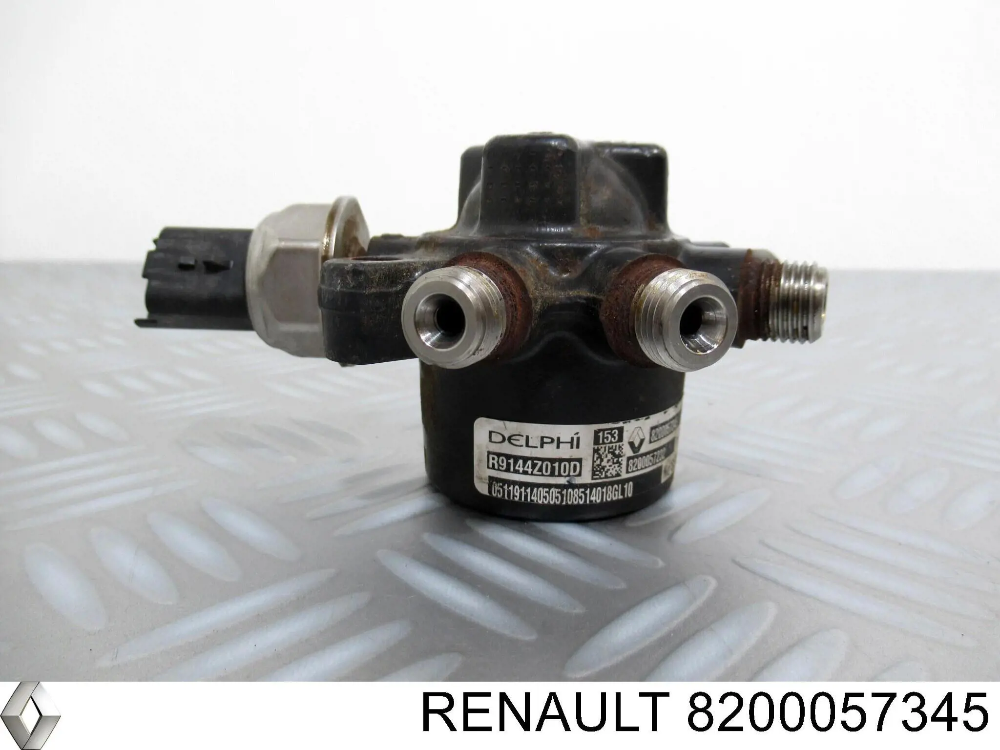 Distribuidor de combustível (rampa) 8200057345 Nissan/Infiniti