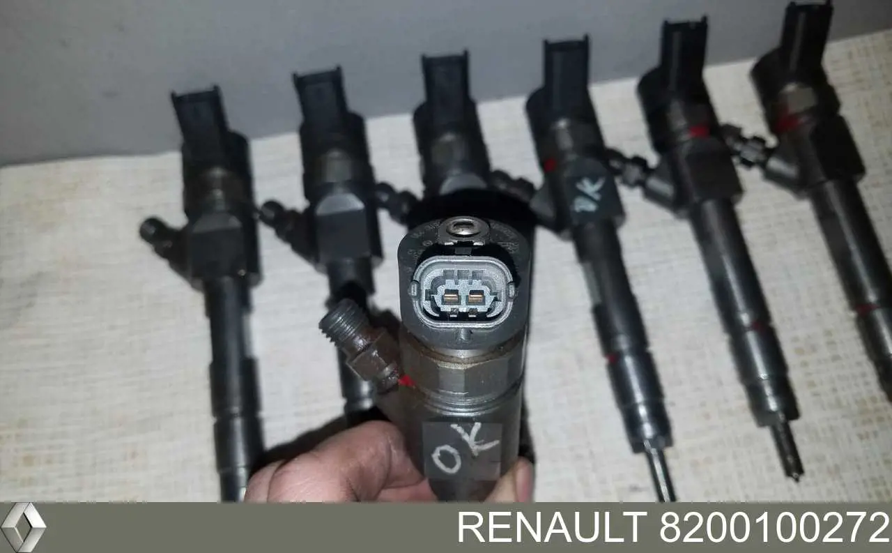 Compre 8200100272 Renault (RVI) Injetor de injeção de combustível