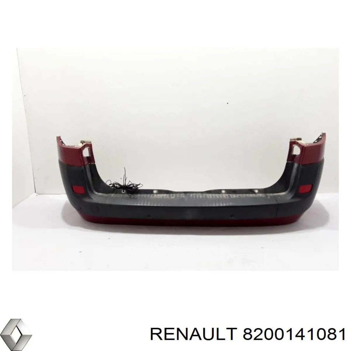 Compre 8200141081 Renault (RVI) Pára-choque traseiro