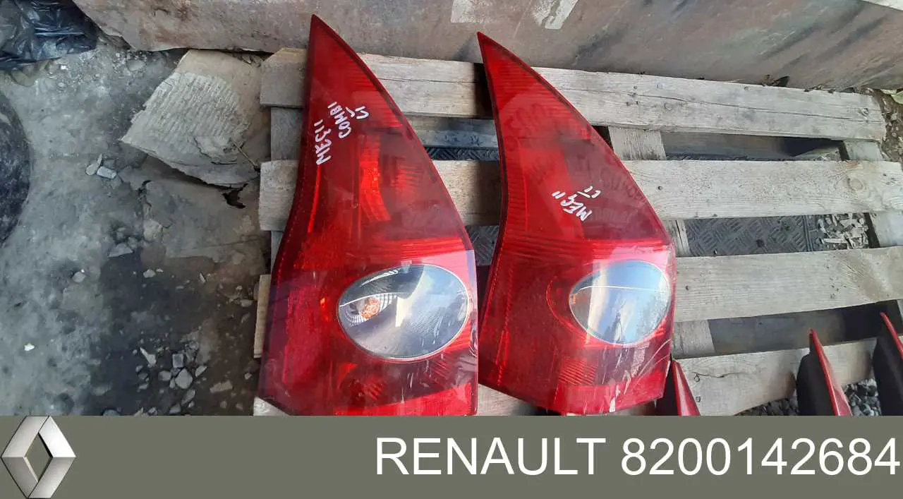 8200142684 Renault (RVI) Lanterna traseira esquerda