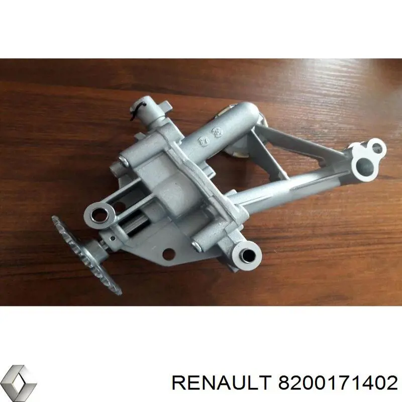 Compre 8200171402 Renault (RVI) Bomba de óleo