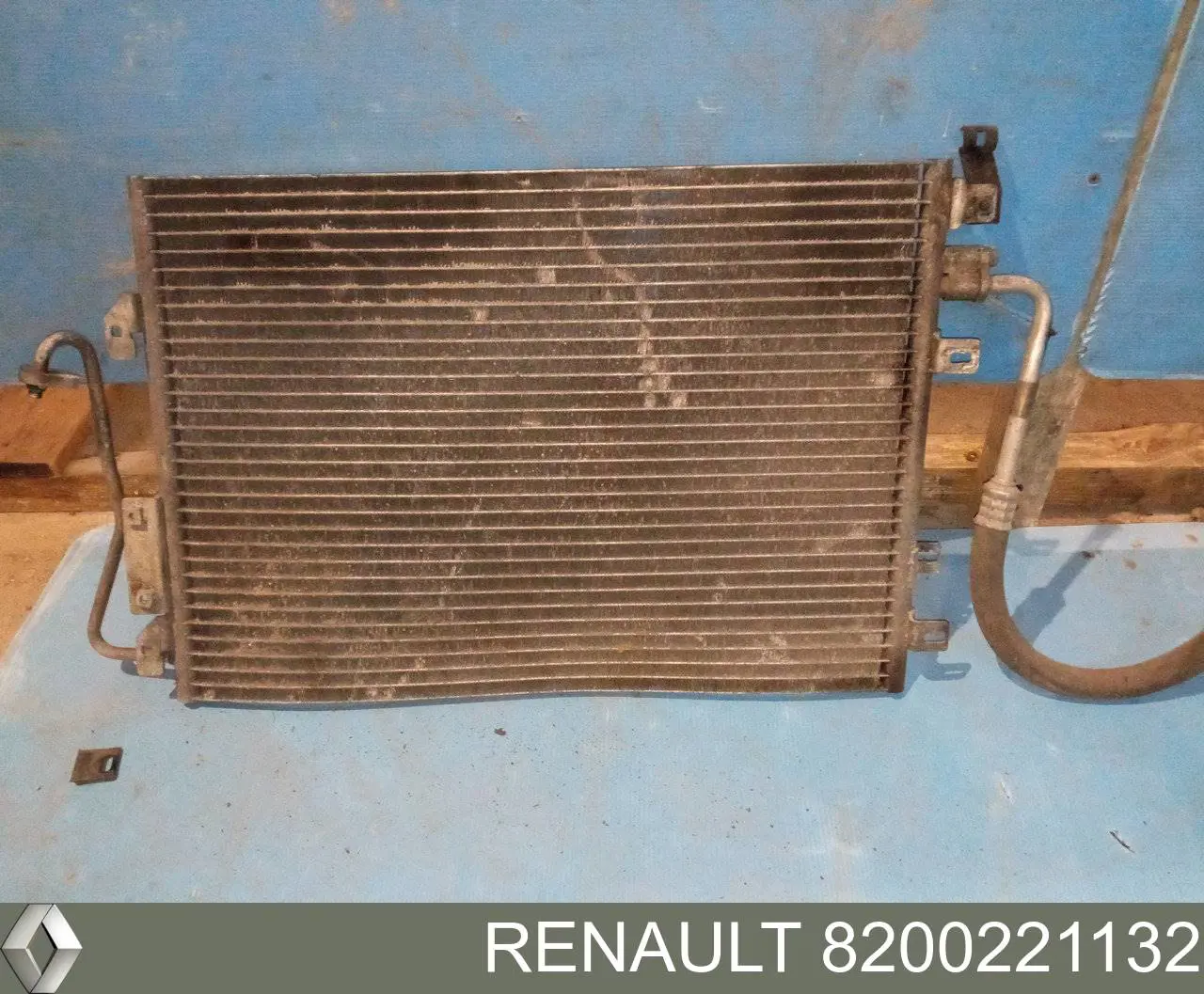 Compre 8200221132 Renault (RVI) Radiador de aparelho de ar condicionado
