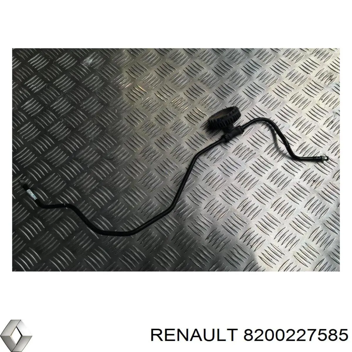 Compre 8200227585 Renault (RVI) Tubo de embraiagem