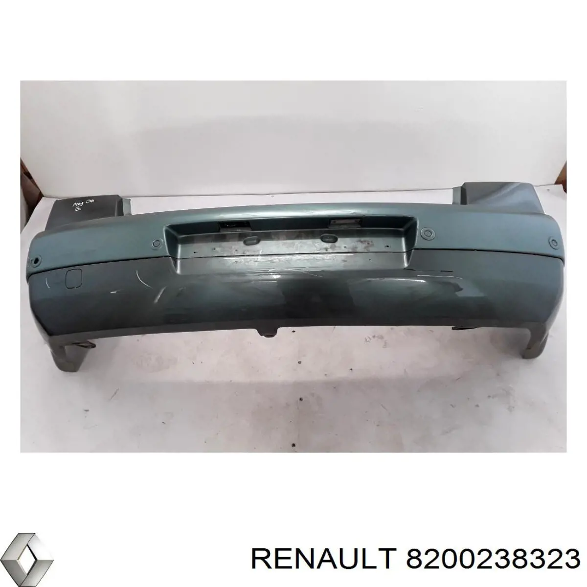 8200238323 Renault (RVI) Pára-choque traseiro