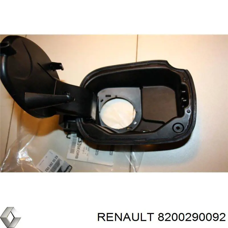 8200290092 Renault (RVI) Gargalo de enchimento do tanque de combustível