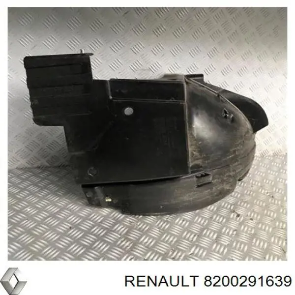 Compre 8200291639 Renault (RVI) Guarda-barras direito traseiro do pára-lama dianteiro