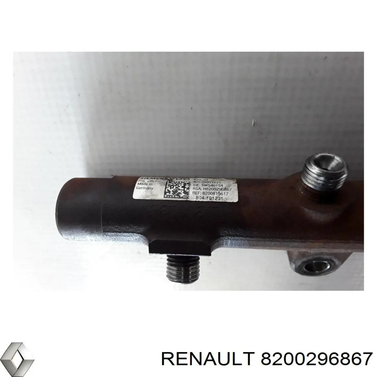 Compre 8200296867 Renault (RVI) Distribuidor de combustível (rampa)