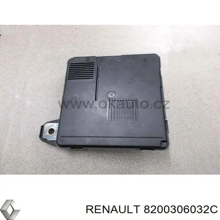 Compre 8200306032C Renault (RVI) Unidade de dispositivos de segurança