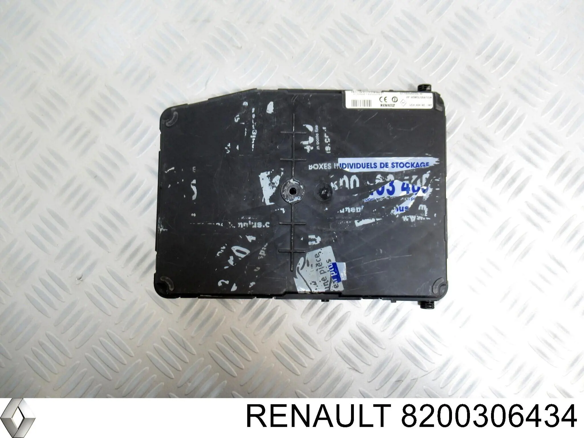 Unidade de dispositivos de segurança Renault (RVI) 8200306434