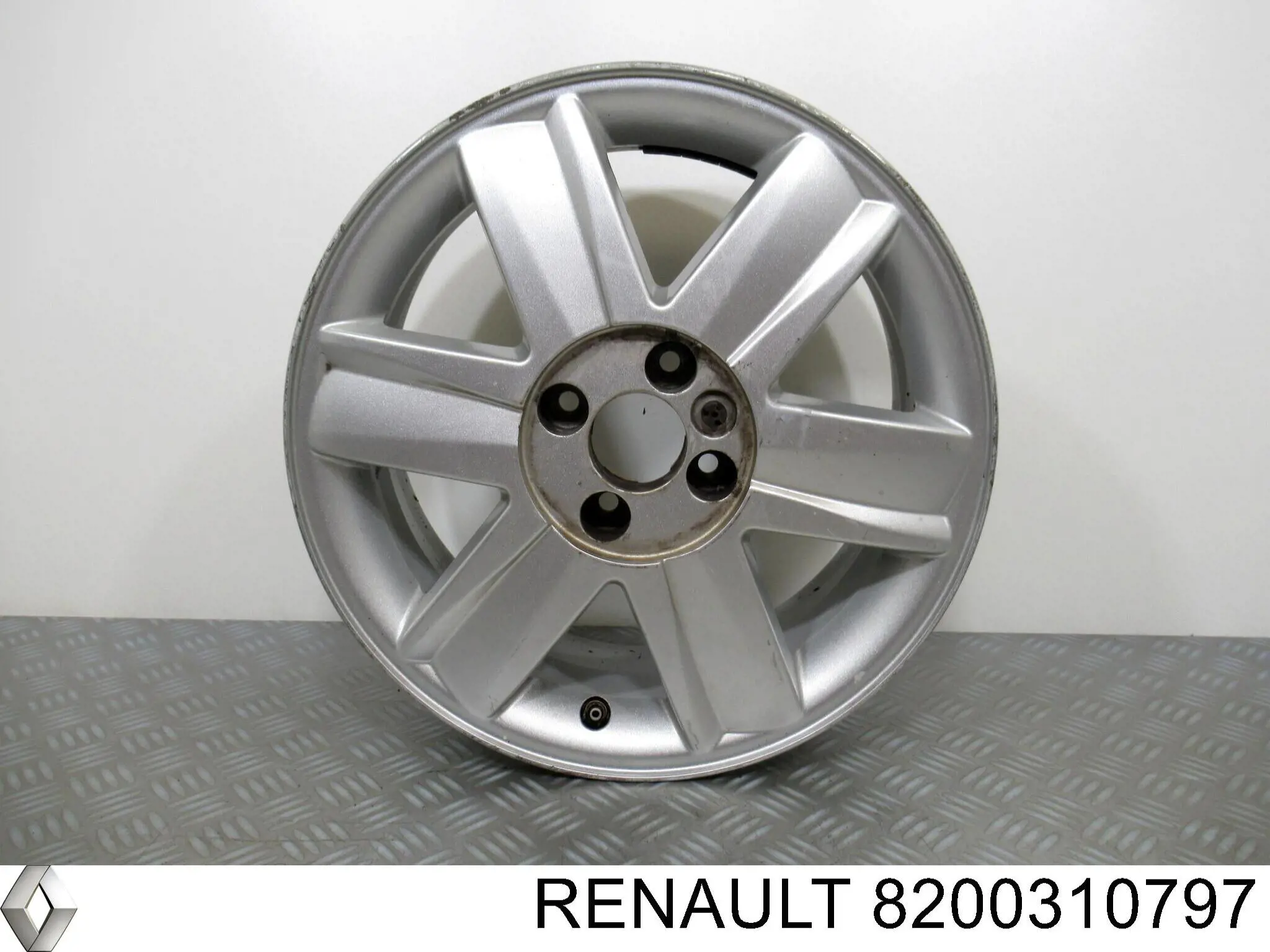  Renault (RVI) 8200310797 preço, a partir de 94,72 USD