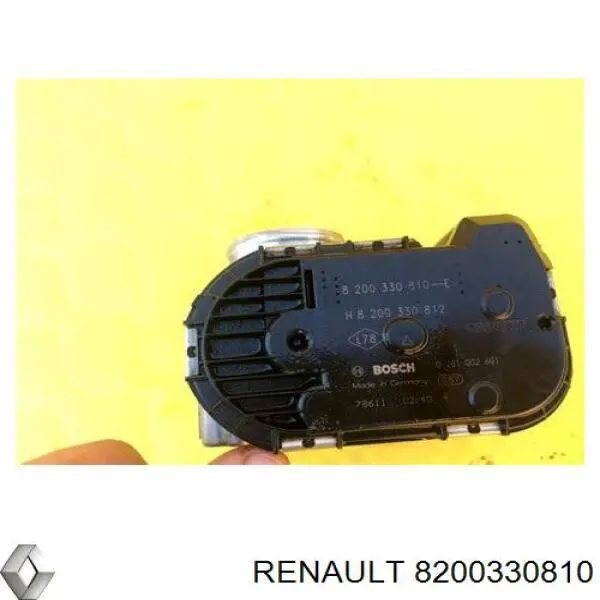 Compre 8200330810 Renault (RVI) Válvula de borboleta montada