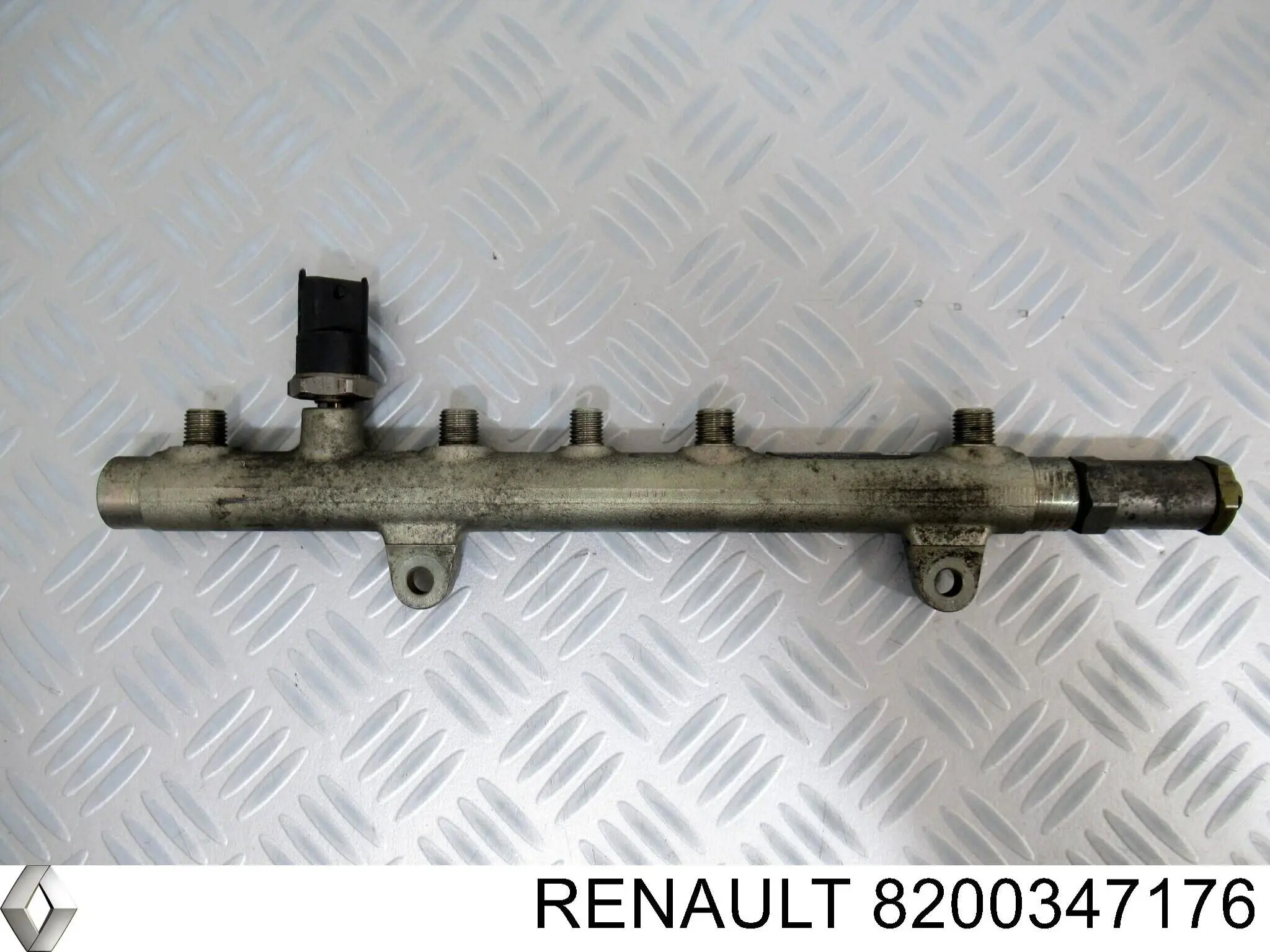 Distribuidor de combustível (rampa) Renault (RVI) 8200347176 preço, a partir de 37,46 USD