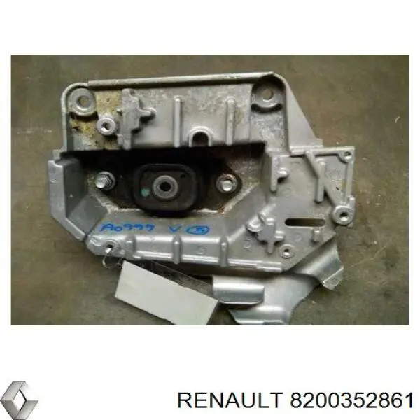 Compre 8200352861 Renault (RVI) Coxim (suporte) esquerdo de motor