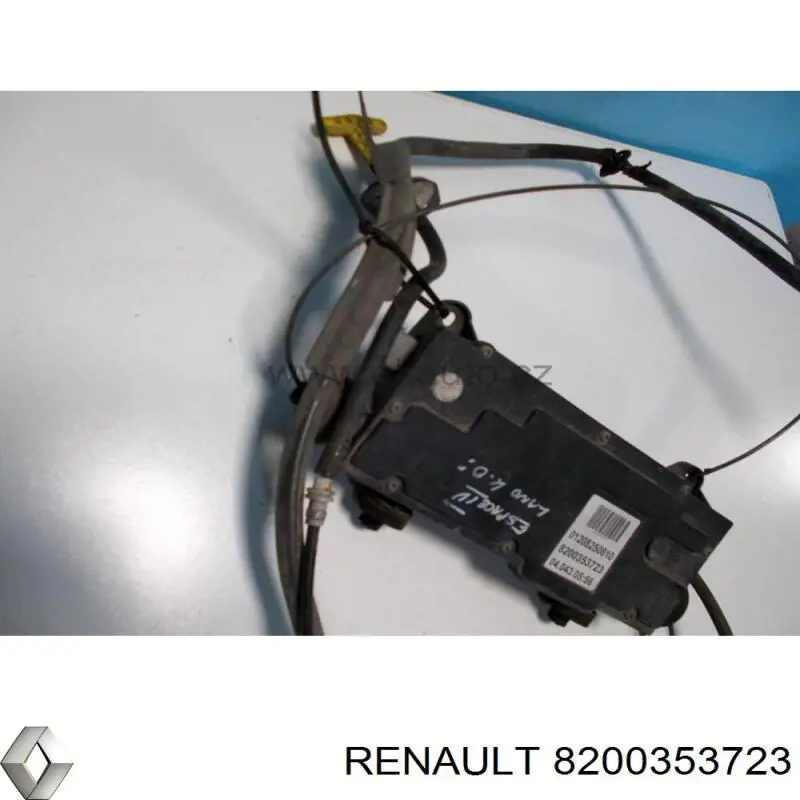 8200353723 Renault (RVI) Cabo traseiro direito/esquerdo do freio de estacionamento