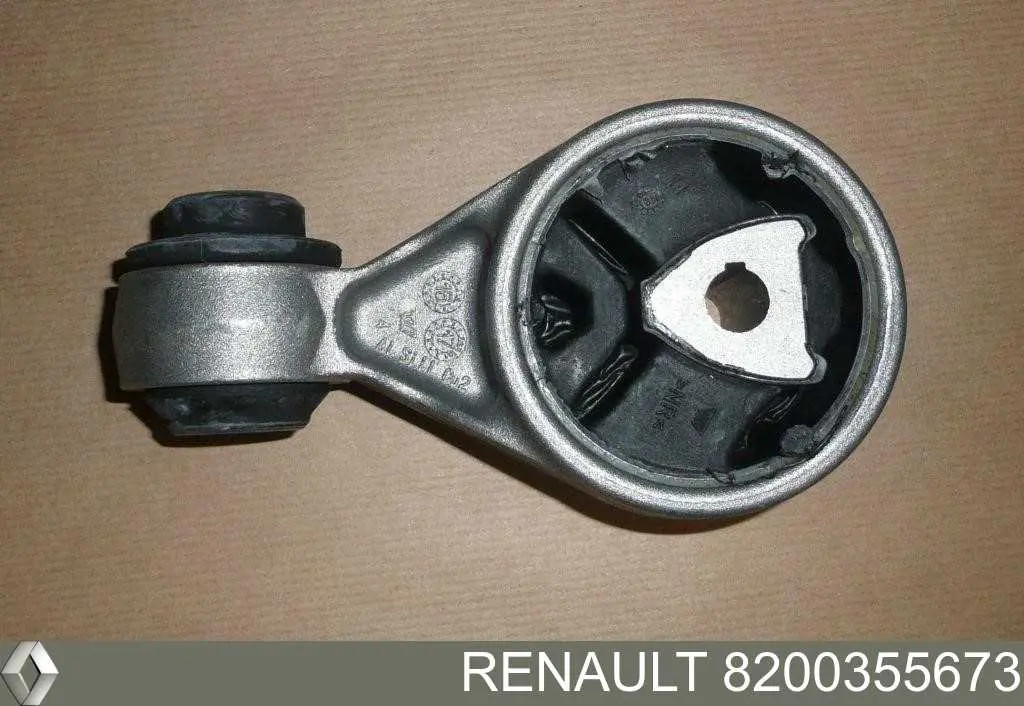8200355673 Renault (RVI) Coxim (suporte) direito superior de motor