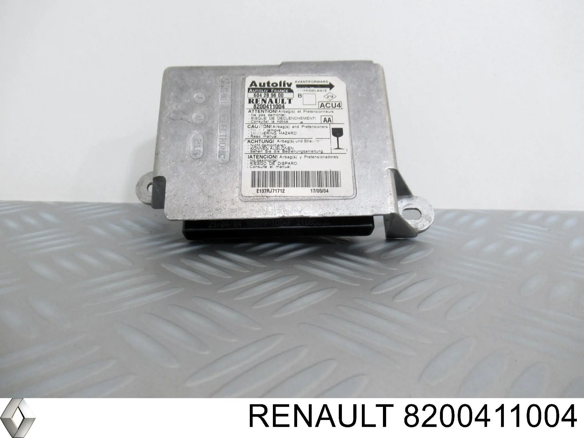 Compre 8200411004 Renault (RVI) 