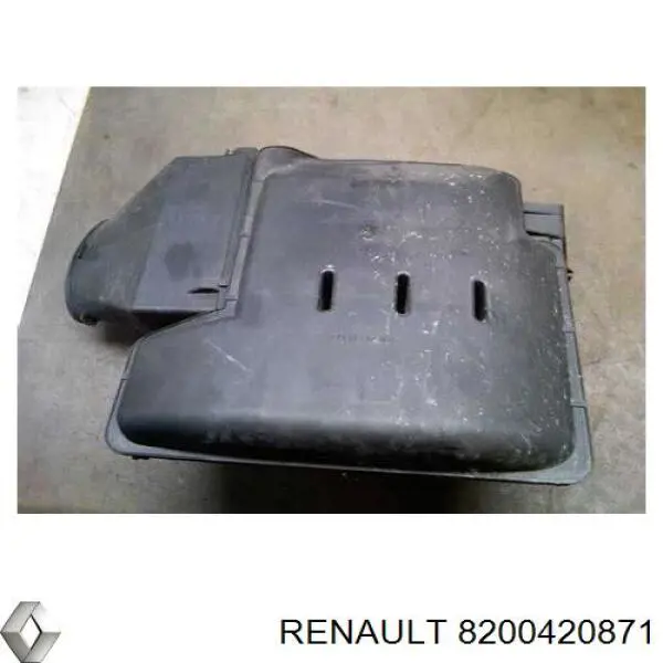 Caixa de filtro de ar Renault (RVI) 8200029582