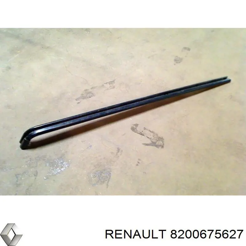 8200675627 Renault (RVI) Carril central direito de guia da porta deslizante
