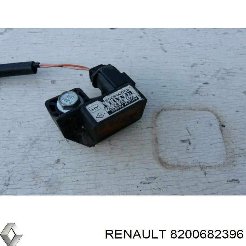 8200682396 Renault (RVI) Sensor AIRBAG dianteiro