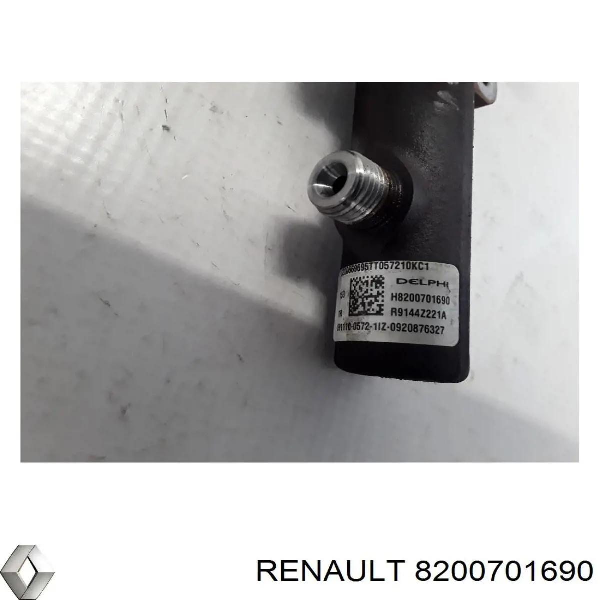 Compre 8200701690 Renault (RVI) Regulador de pressão de combustível na régua de injectores