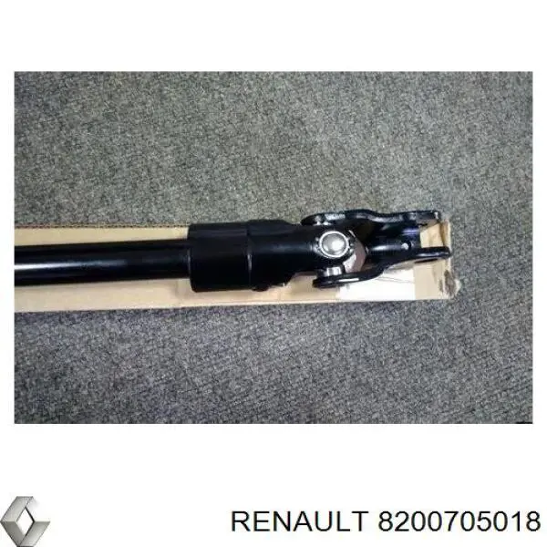 Compre 8200705018 Renault (RVI) Junta universal inferior da árvore da coluna de direção