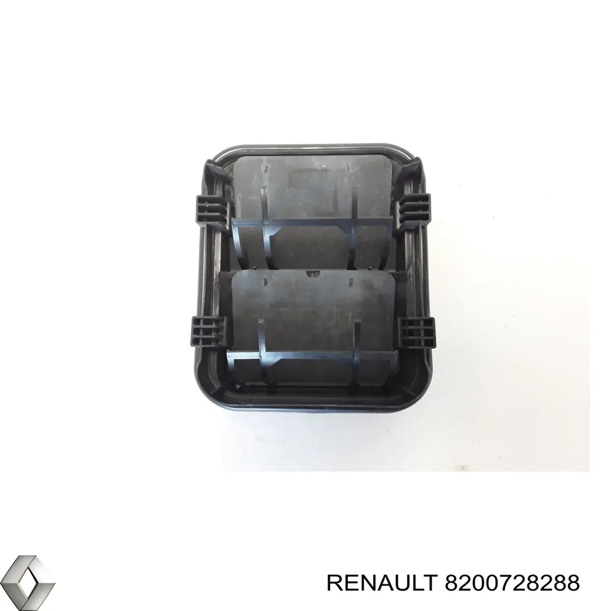 Compre 8200728288 Renault (RVI) Tampão (grelha) das luzes de nevoeiro do pára-choque dianteiro direito