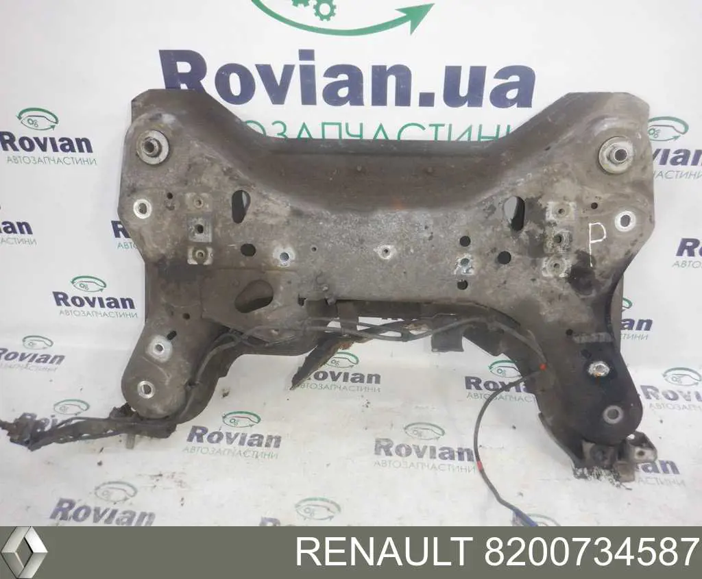 8200734587 Renault (RVI) Viga de suspensão dianteira (plataforma veicular)