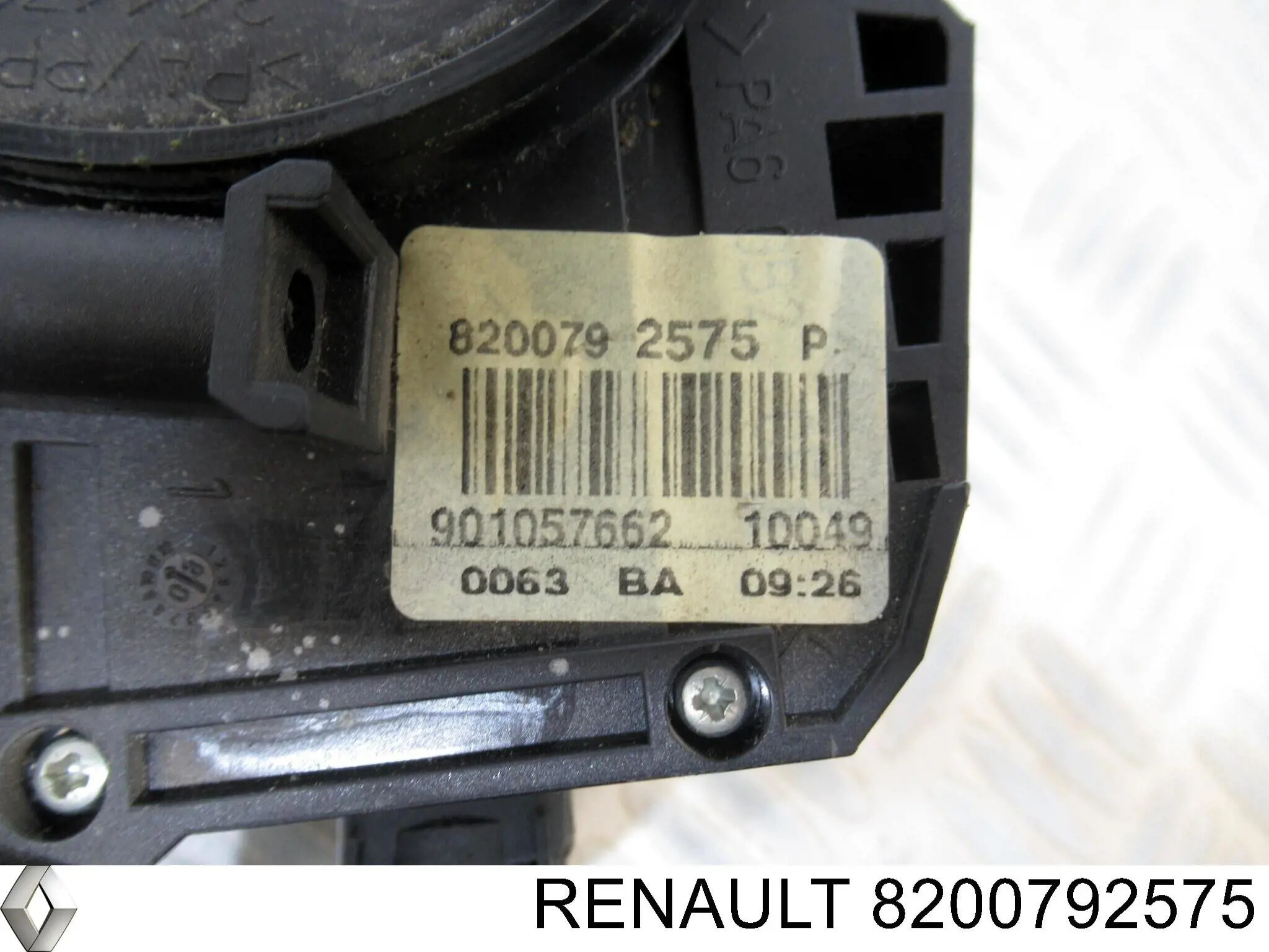 Comutador direito instalado na coluna da direção Renault (RVI) 8200792575 preço, a partir de 52,78 USD