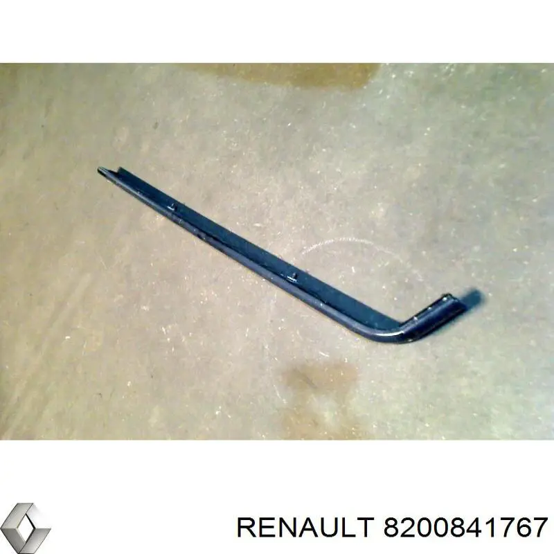 8200841767 Renault (RVI) Carril central direito de guia da porta deslizante