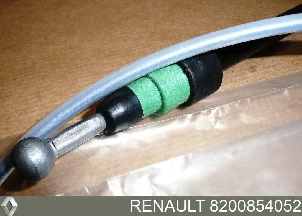 Compre 8200854052 Renault (RVI) Cabo traseiro direito/esquerdo do freio de estacionamento