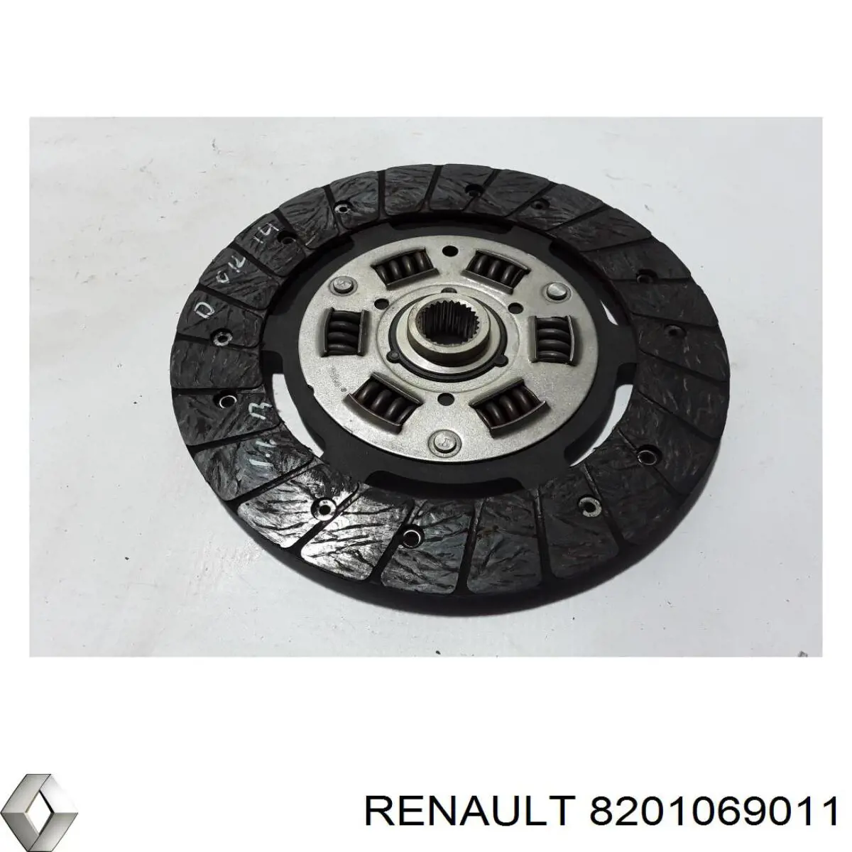 Disco de embraiagem Renault (RVI) 8201069011 preço, a partir de 110,67 USD