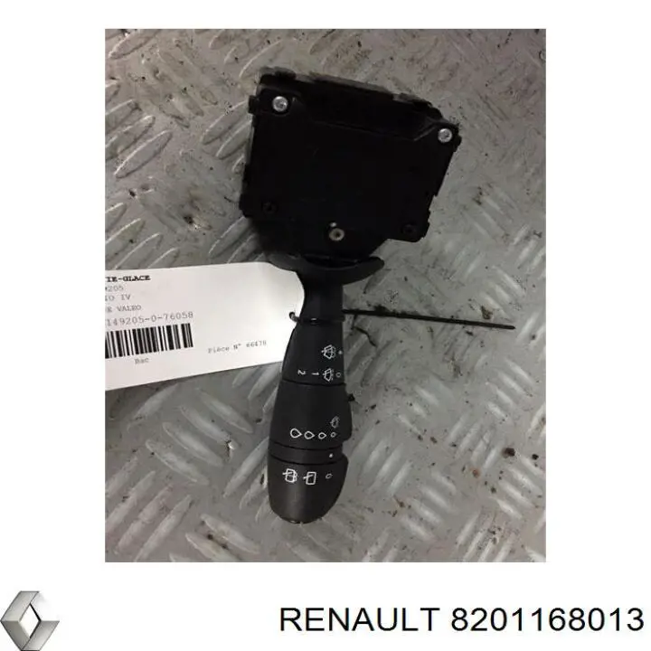 8201168013 Renault (RVI) Comutador direito instalado na coluna da direção