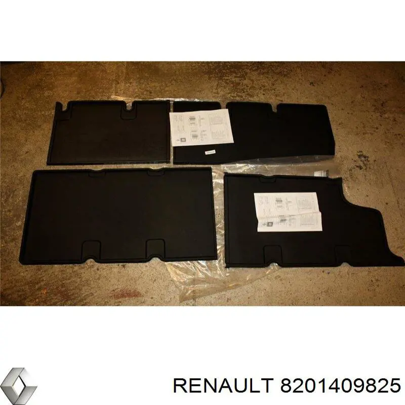 Tapete de terceira fila dos assentos 8201409825 Renault (RVI)