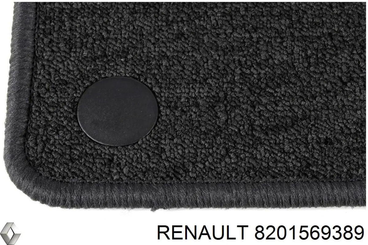 Compre 8201569389 Renault (RVI) Tapetes dianteiros + traseiros, kit