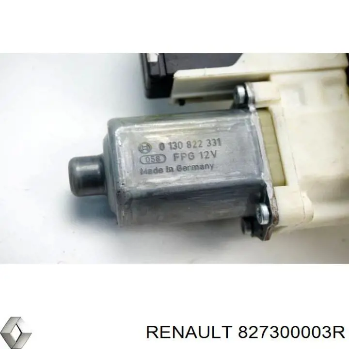 827300003R Renault (RVI) Motor de acionamento de vidro da porta traseira direita